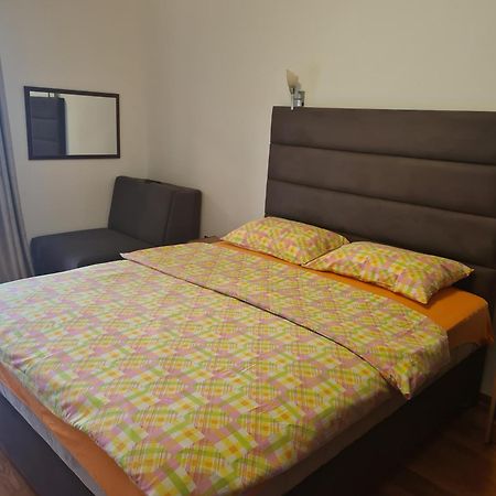 Seaview Apartment Бар Стая снимка