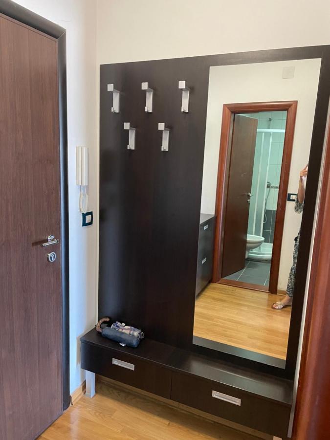 Seaview Apartment Бар Екстериор снимка